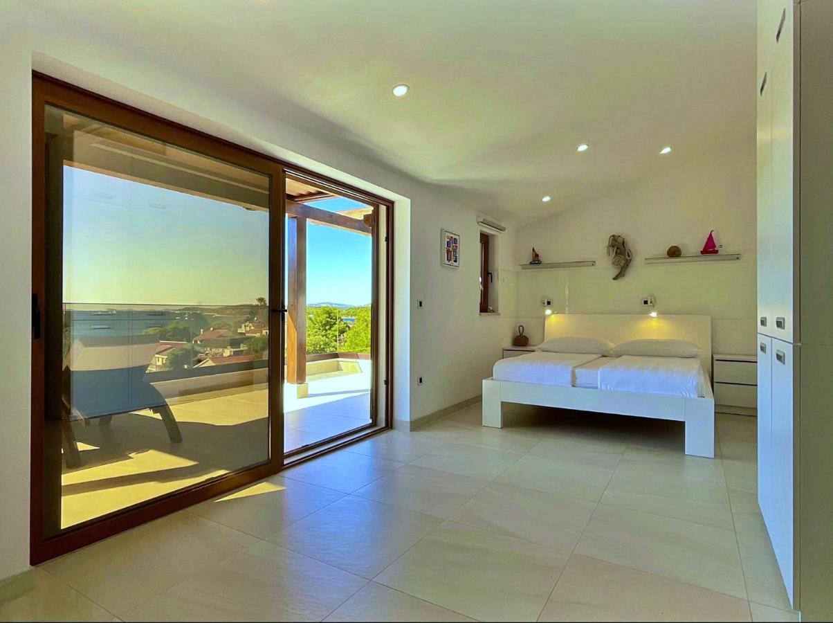 Casa Del Capitano Villa Razanj Bagian luar foto